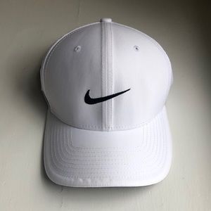 Nike Men’s Golf Hat